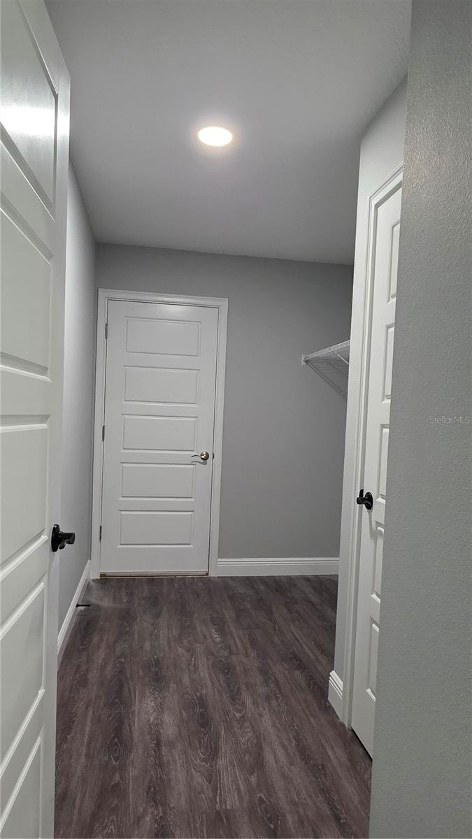 Image 10 of 39 For 9290 Galveston Terrace