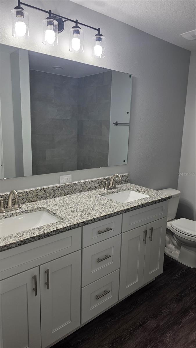 Image 17 of 39 For 9290 Galveston Terrace