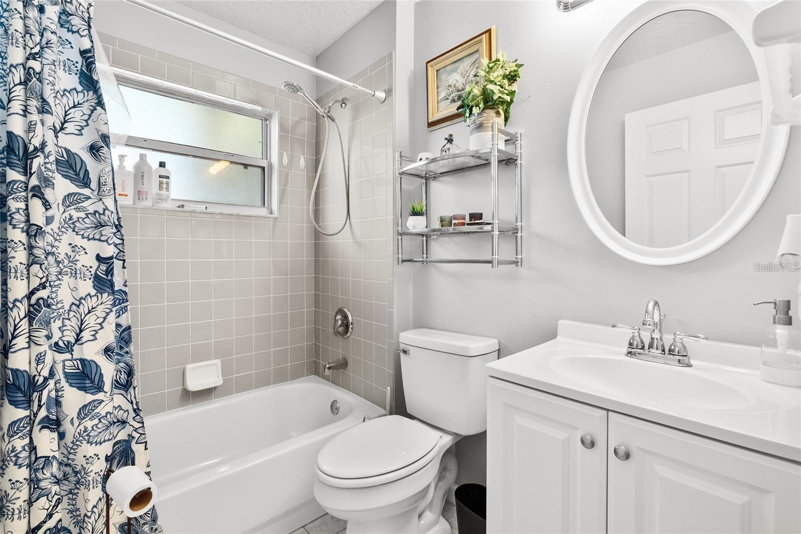 Image 18 of 25 For 10339 Patrick Drive