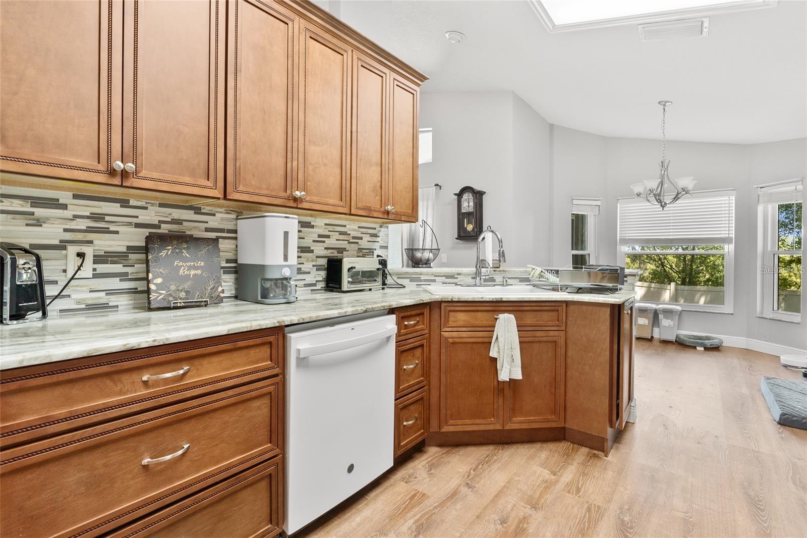 Image 8 of 25 For 10339 Patrick Drive