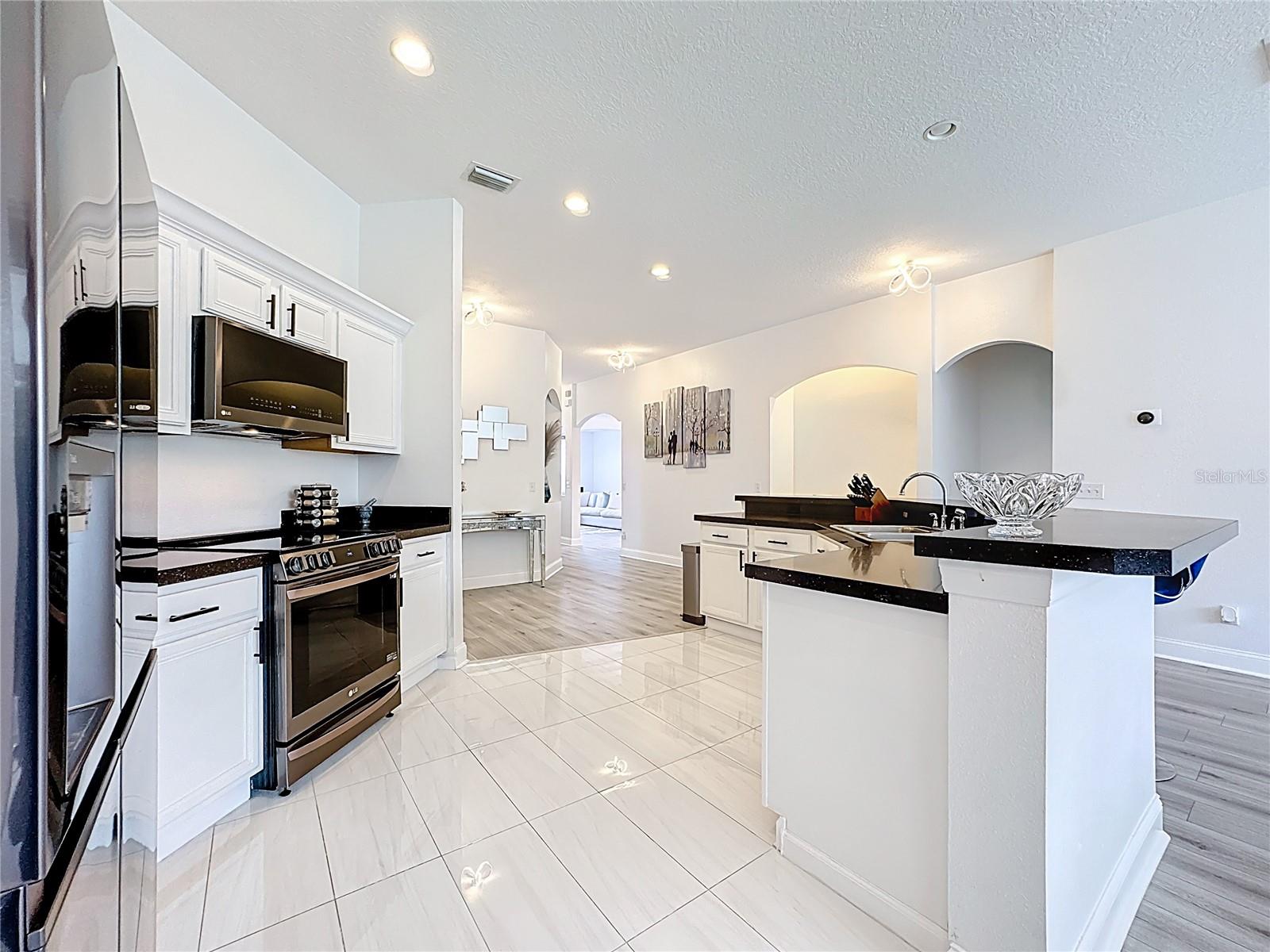 Image 15 of 100 For 2421 Cimmaron Ash Way