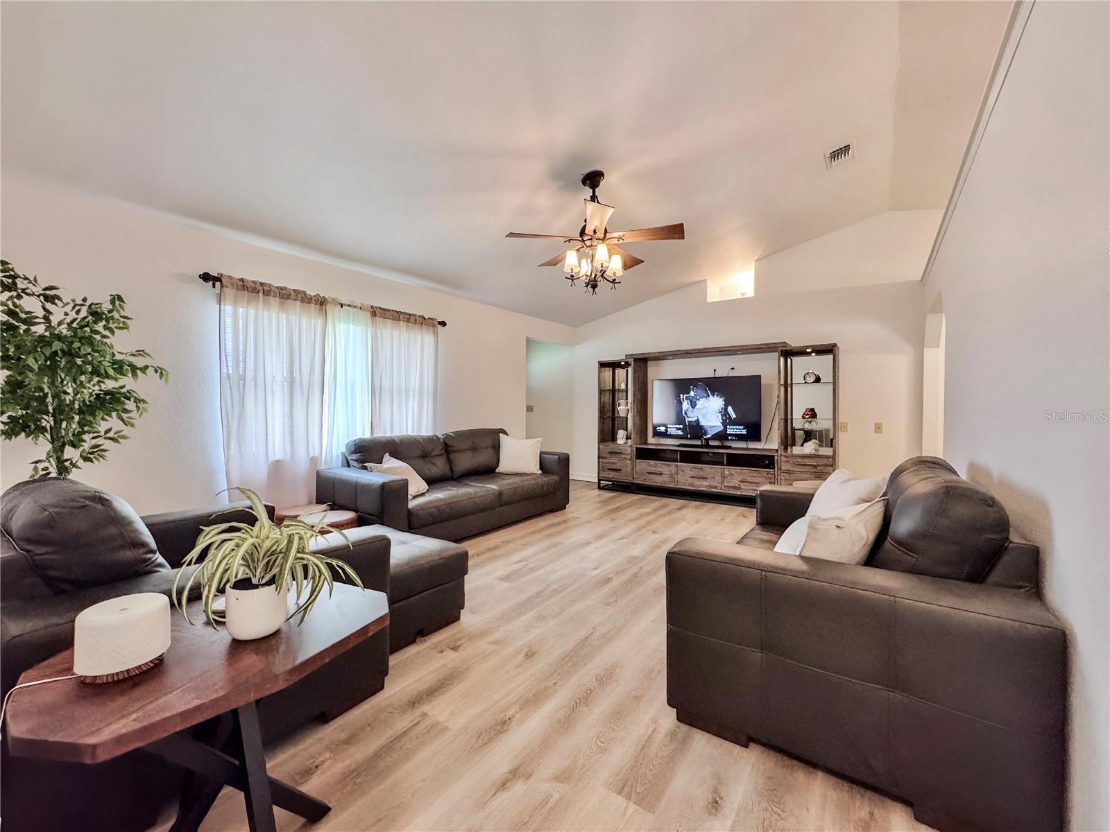 Image 15 of 61 For 4170 57th Lane