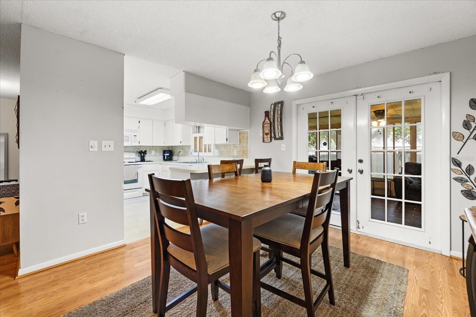 Image 11 of 32 For 205 Cricket Hollow Lane