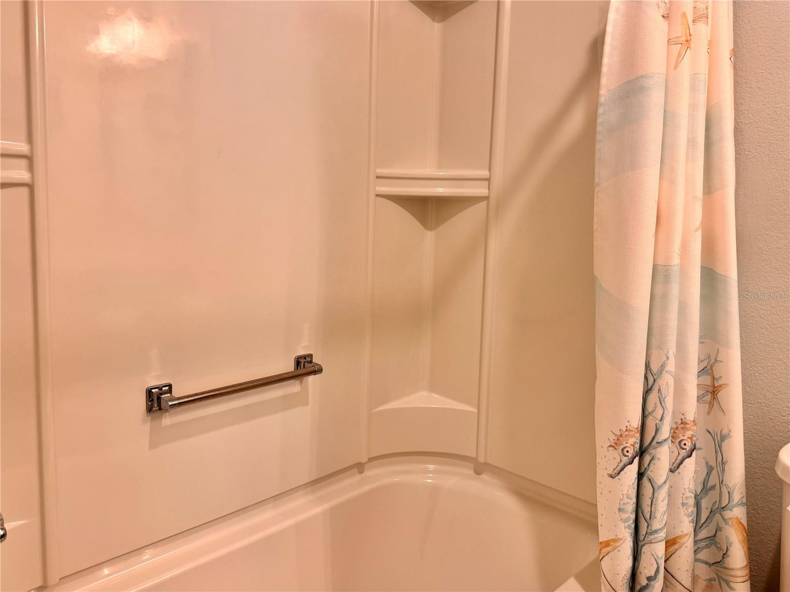Image 22 of 27 For 767 Barron Place