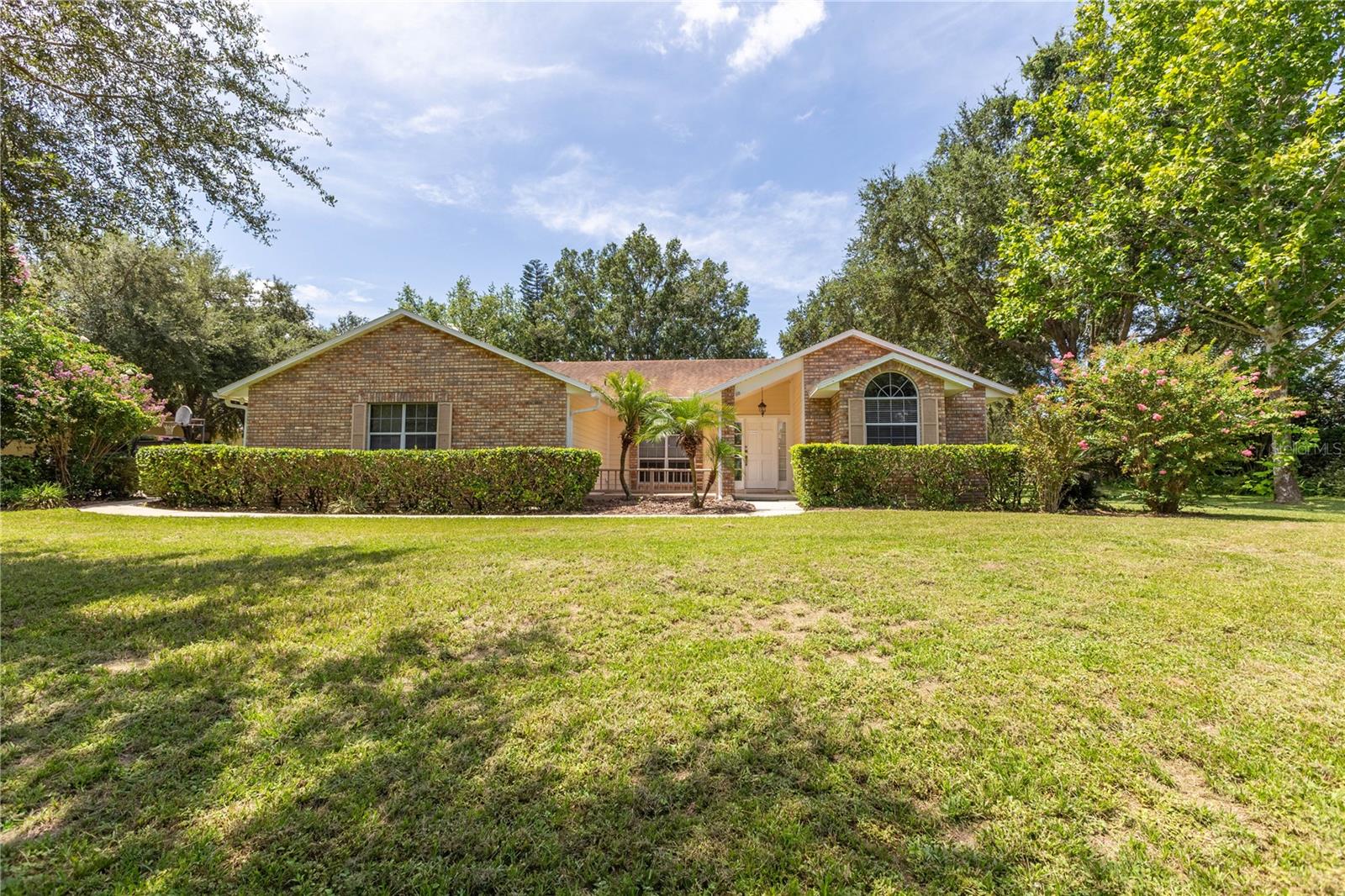 Image 2 of 51 For 14933 Thoroughbred Ln