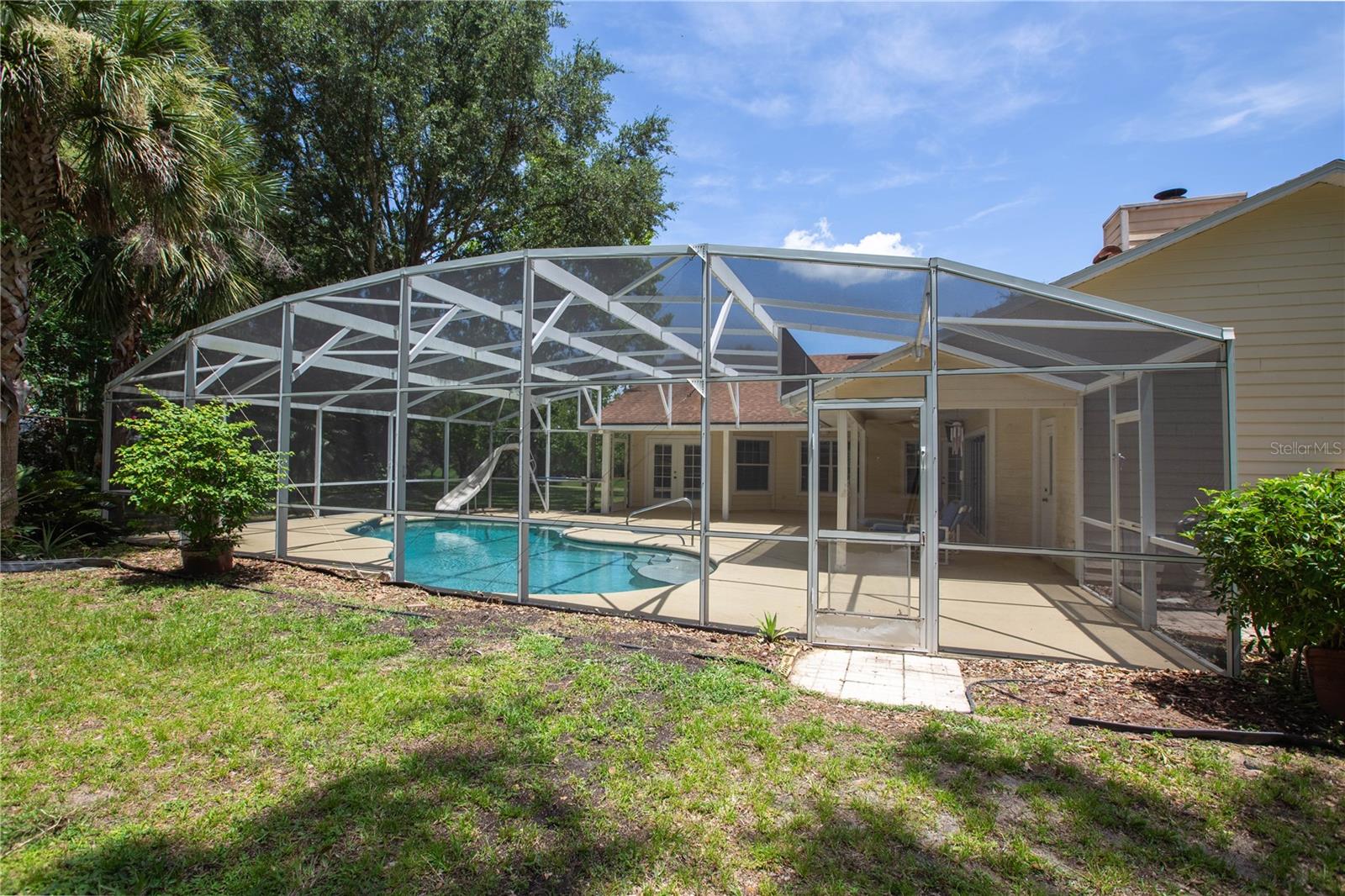 Image 30 of 51 For 14933 Thoroughbred Ln