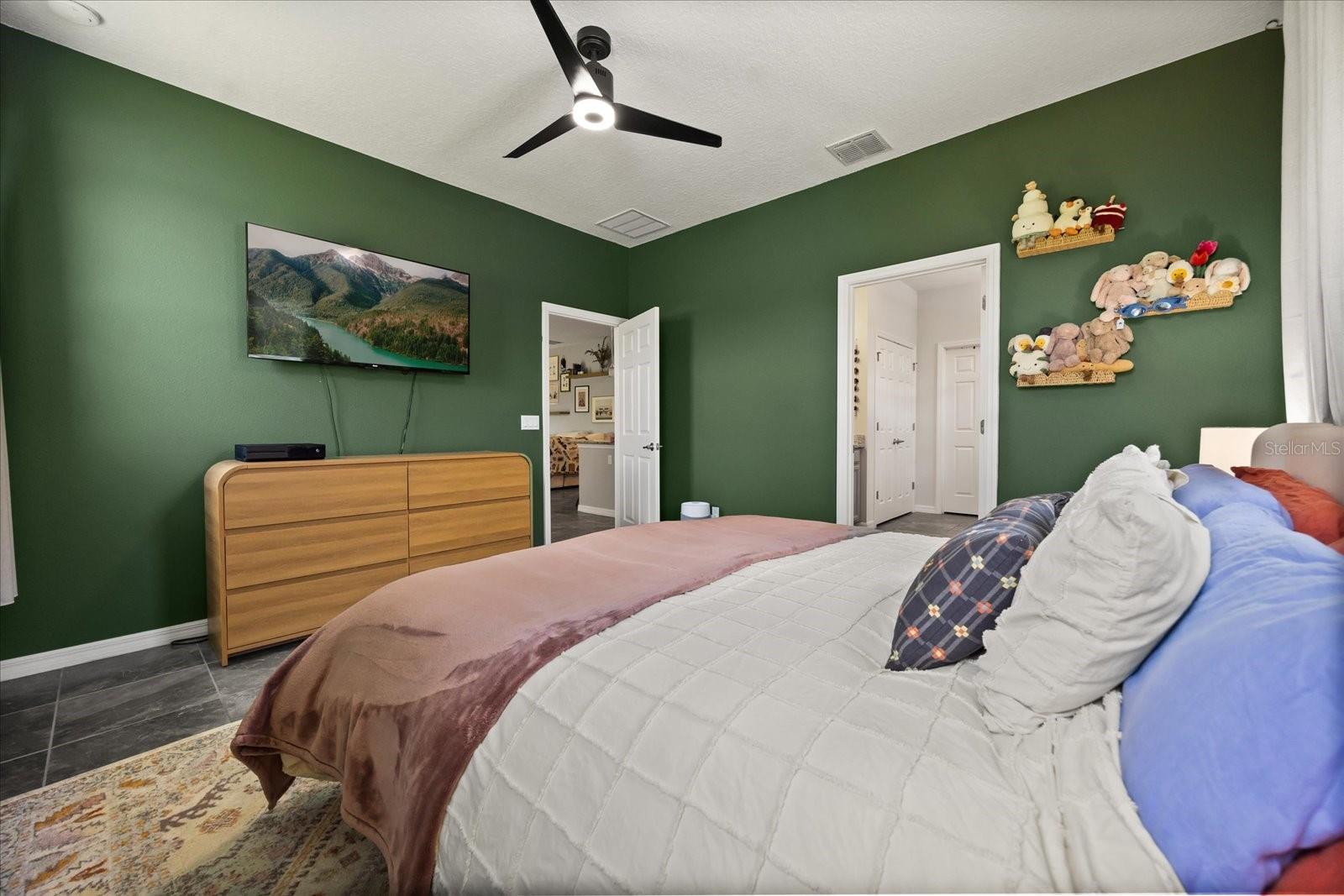 Image 13 of 29 For 37125 Scenic Bluff Drive
