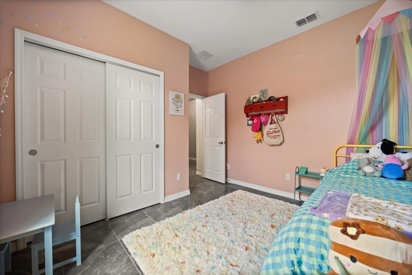 Image 21 of 29 For 37125 Scenic Bluff Drive