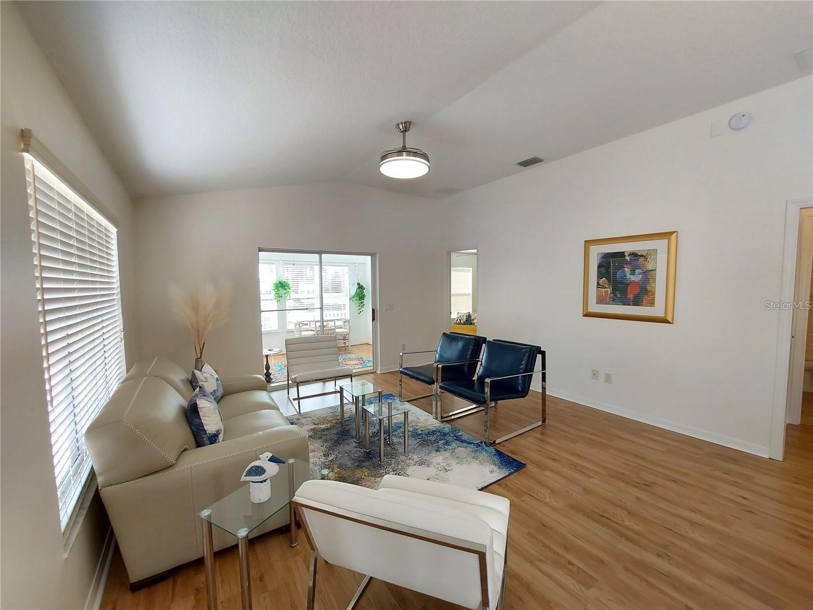 Image 6 of 26 For 8830 167th Mayfield Place