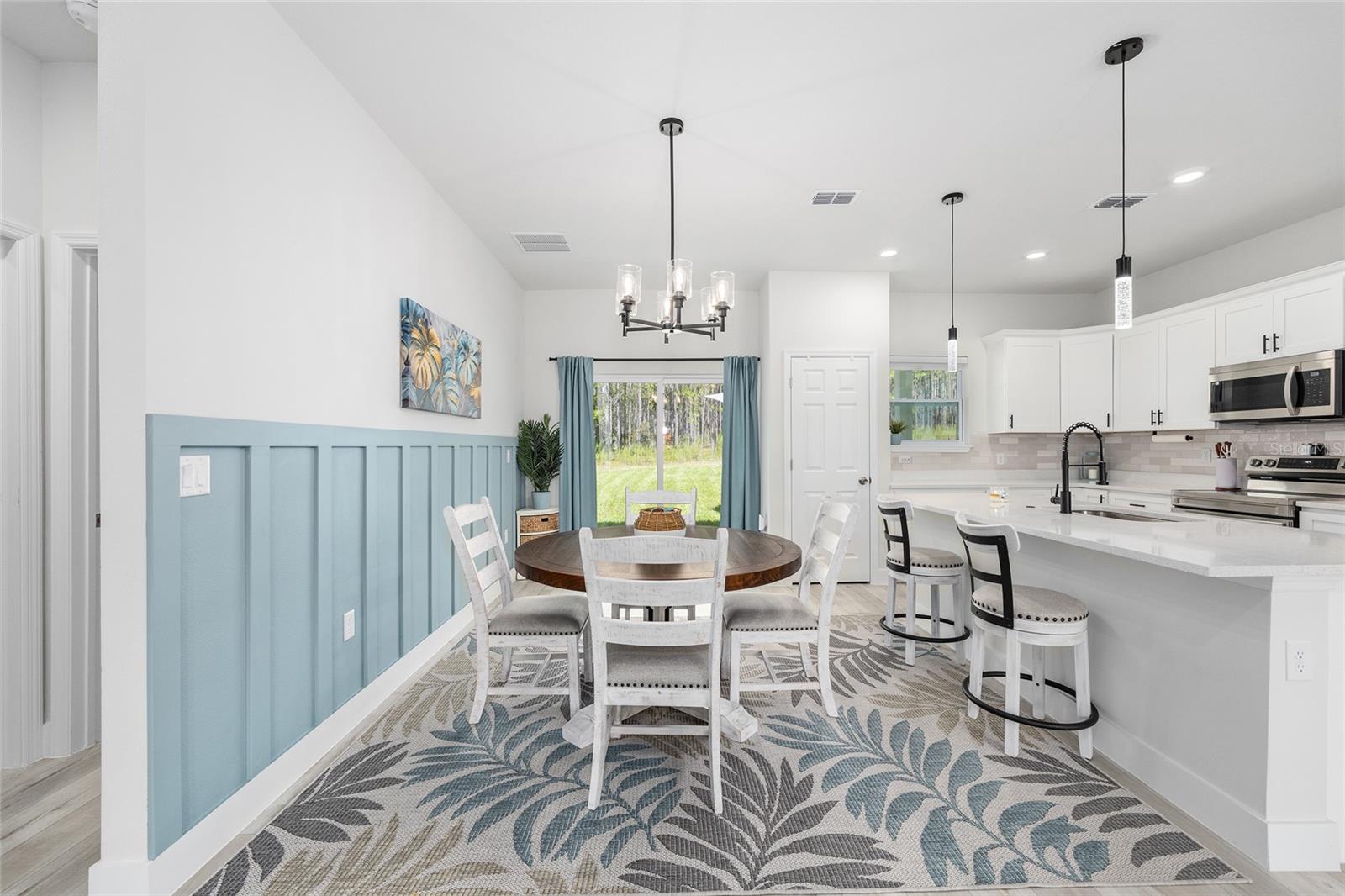 Image 20 of 49 For 9136 Paradisea Drive