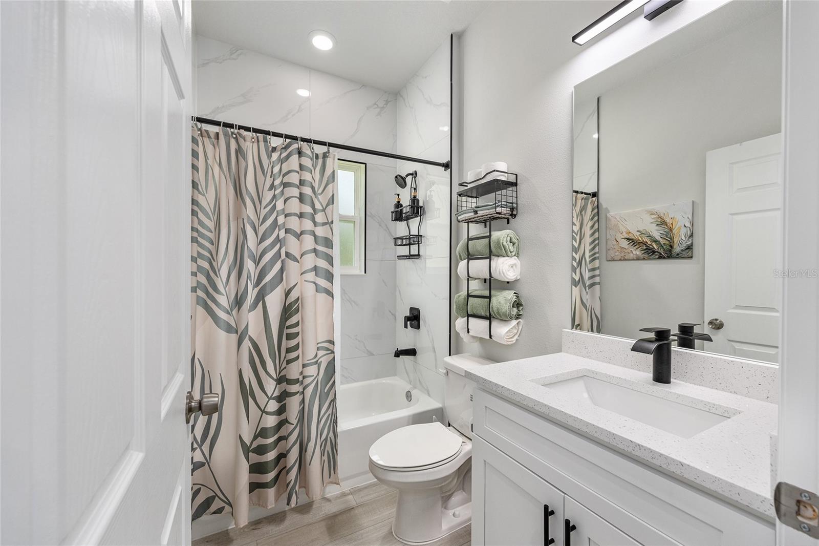 Image 29 of 49 For 9136 Paradisea Drive