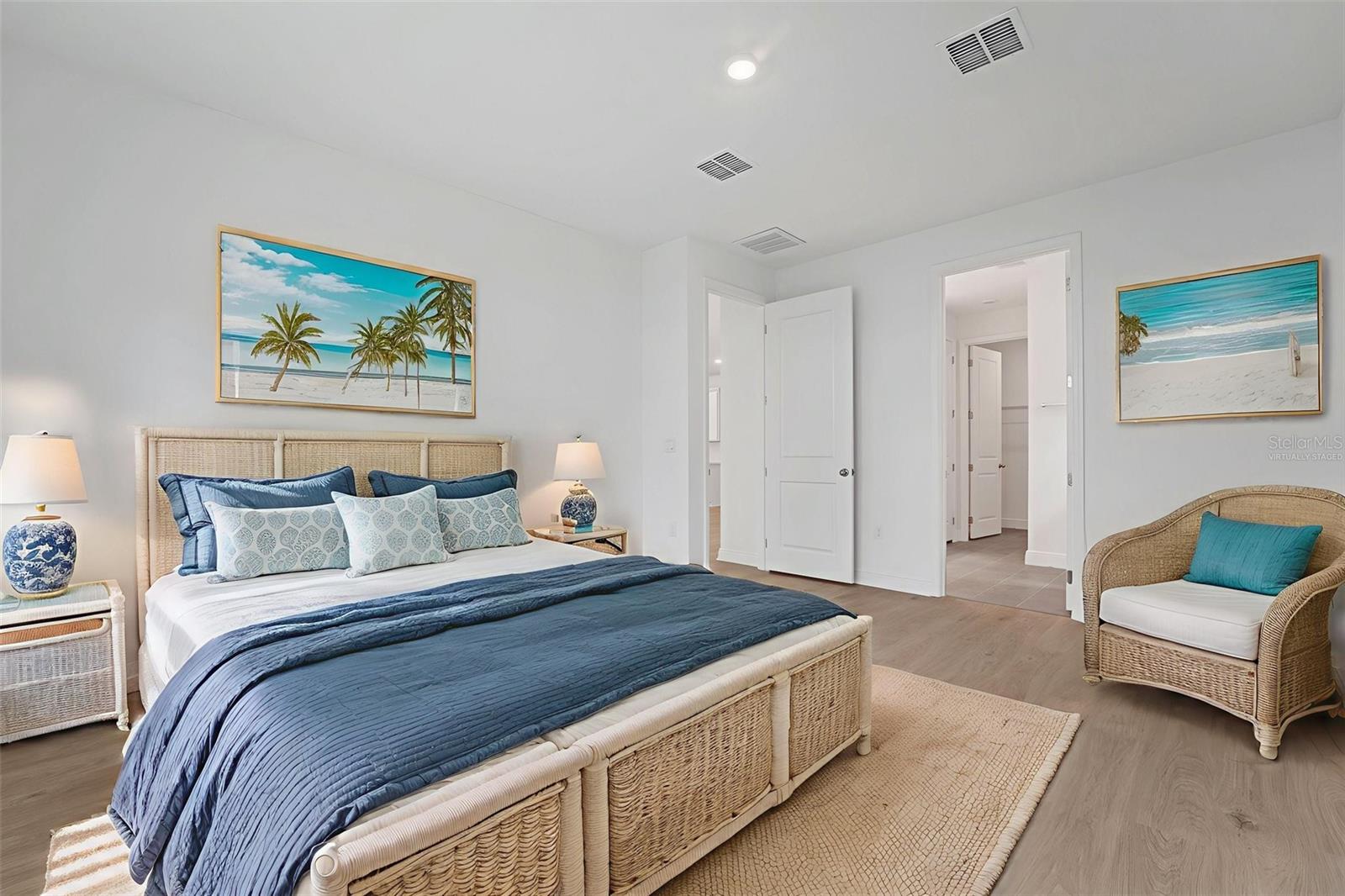 Image 18 of 21 For 991 Fiesta Key Circle