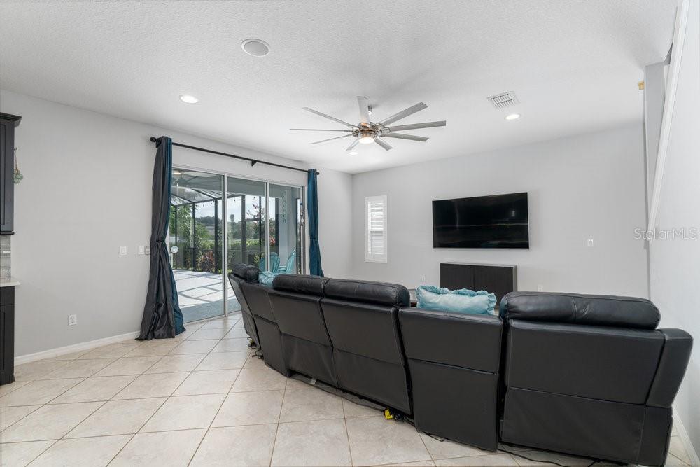 Image 11 of 81 For 12631 Hammock Pointe Circle
