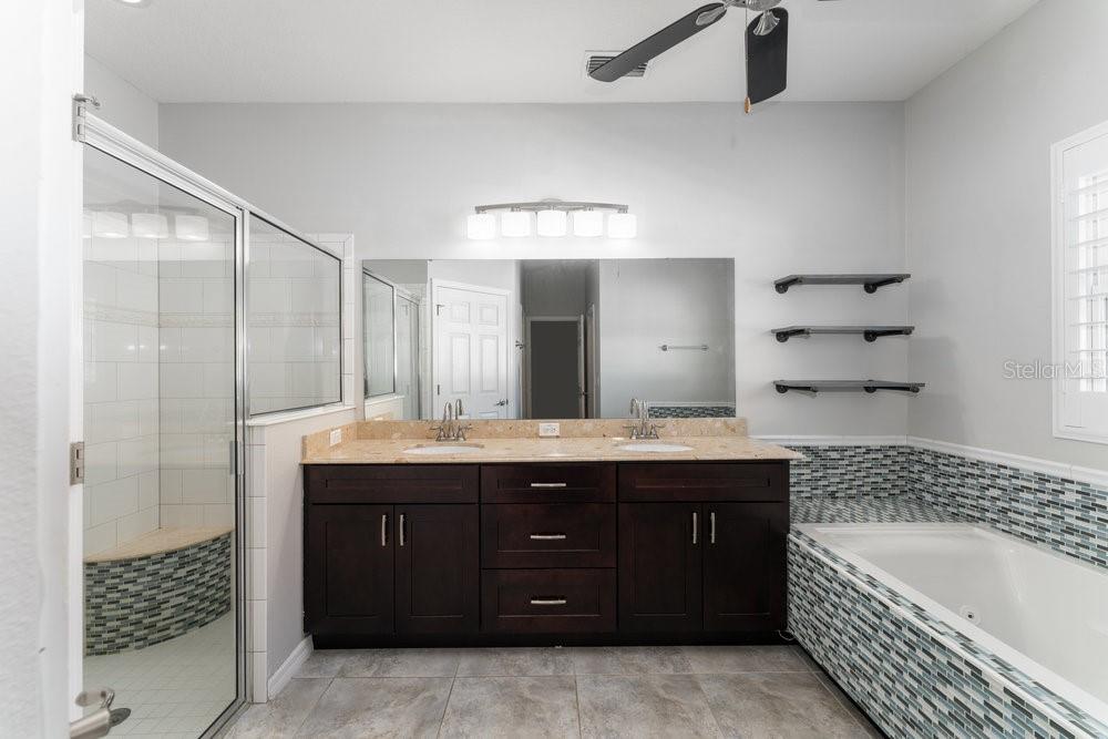 Image 29 of 81 For 12631 Hammock Pointe Circle