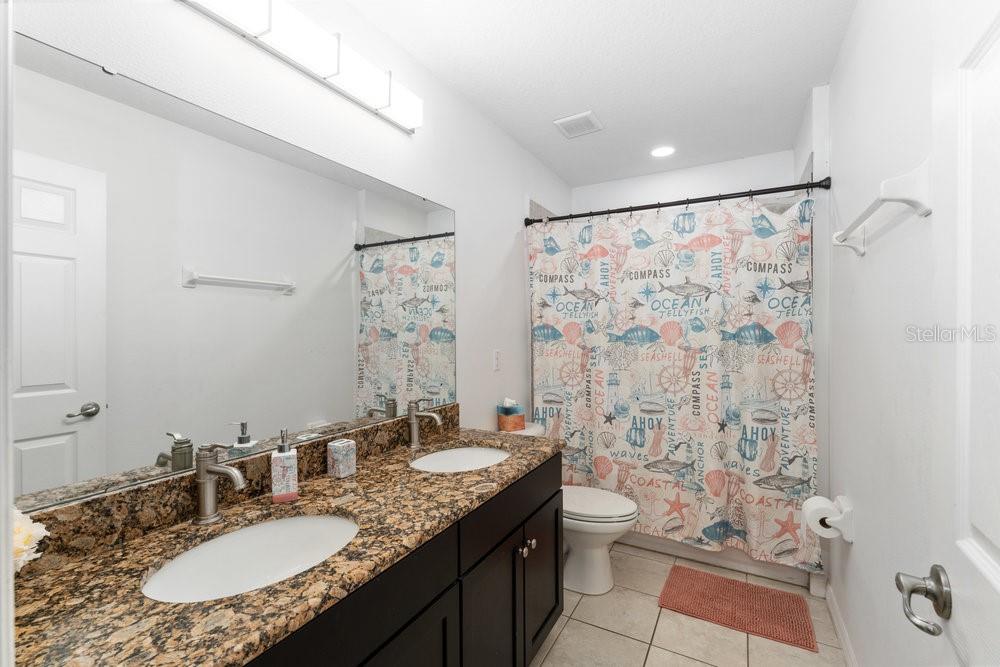 Image 47 of 81 For 12631 Hammock Pointe Circle