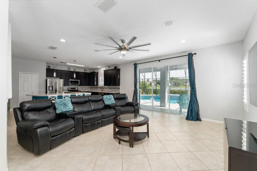 Image 8 of 81 For 12631 Hammock Pointe Circle