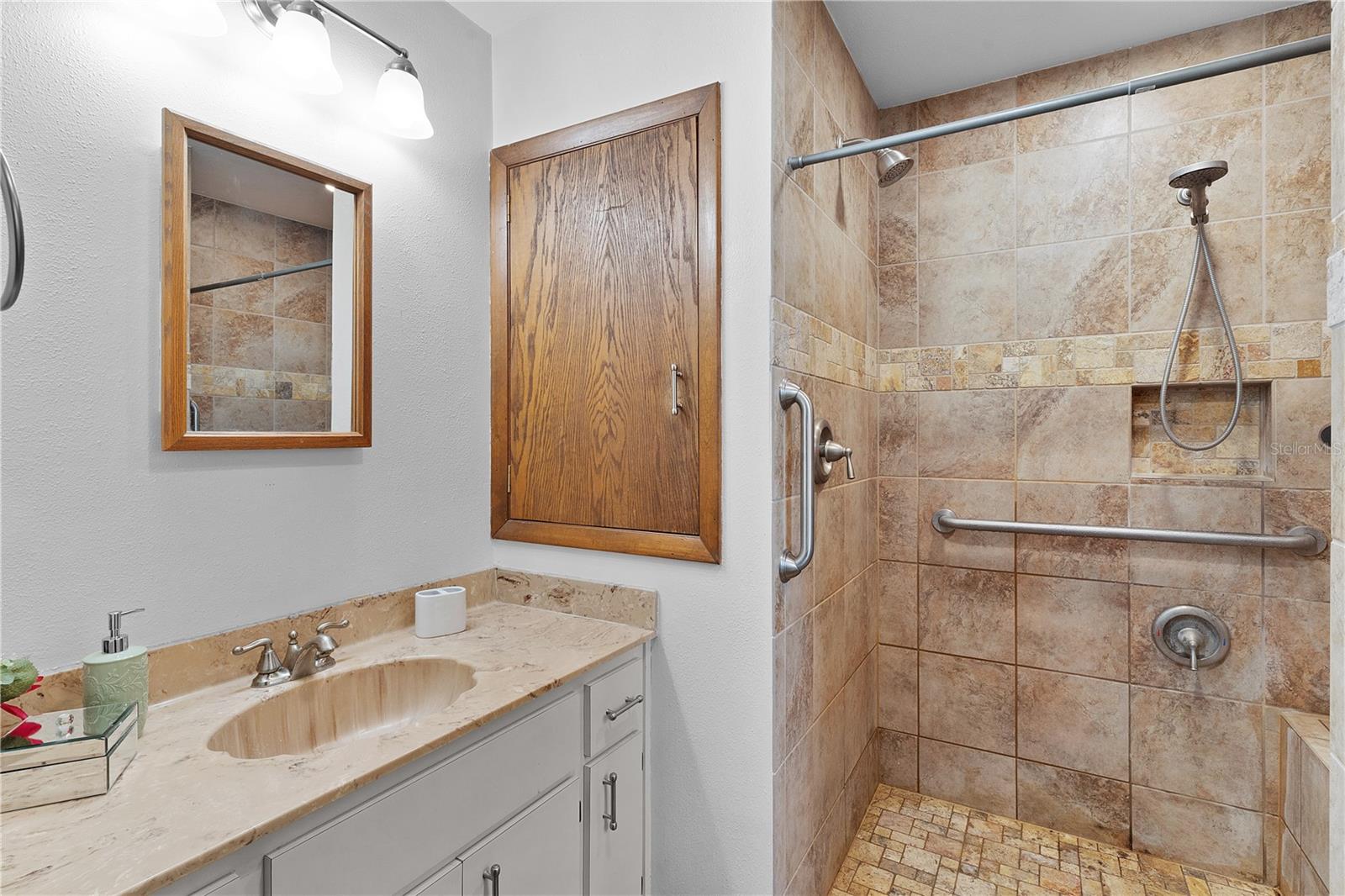 Image 28 of 77 For 8284 County Road 209