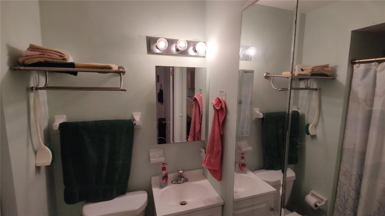 Image 31 of 67 For 204 Adair Avenue
