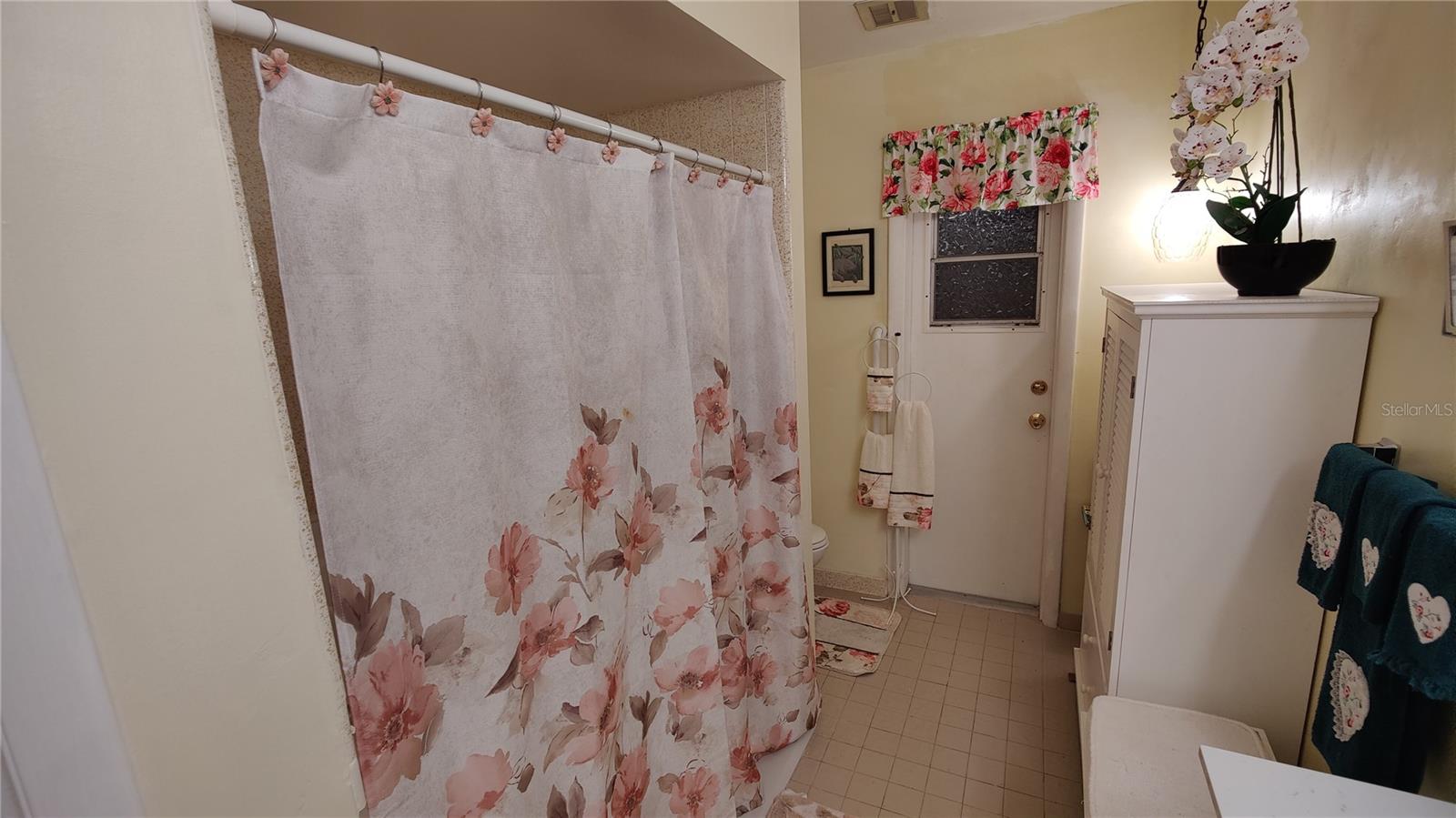 Image 60 of 67 For 204 Adair Avenue