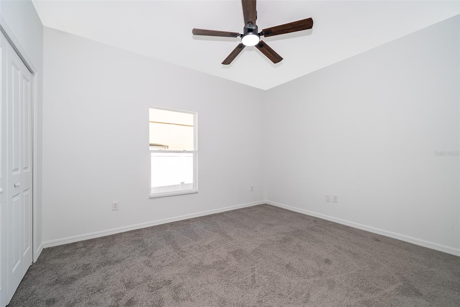 Image 17 of 23 For 39 Catalina Court