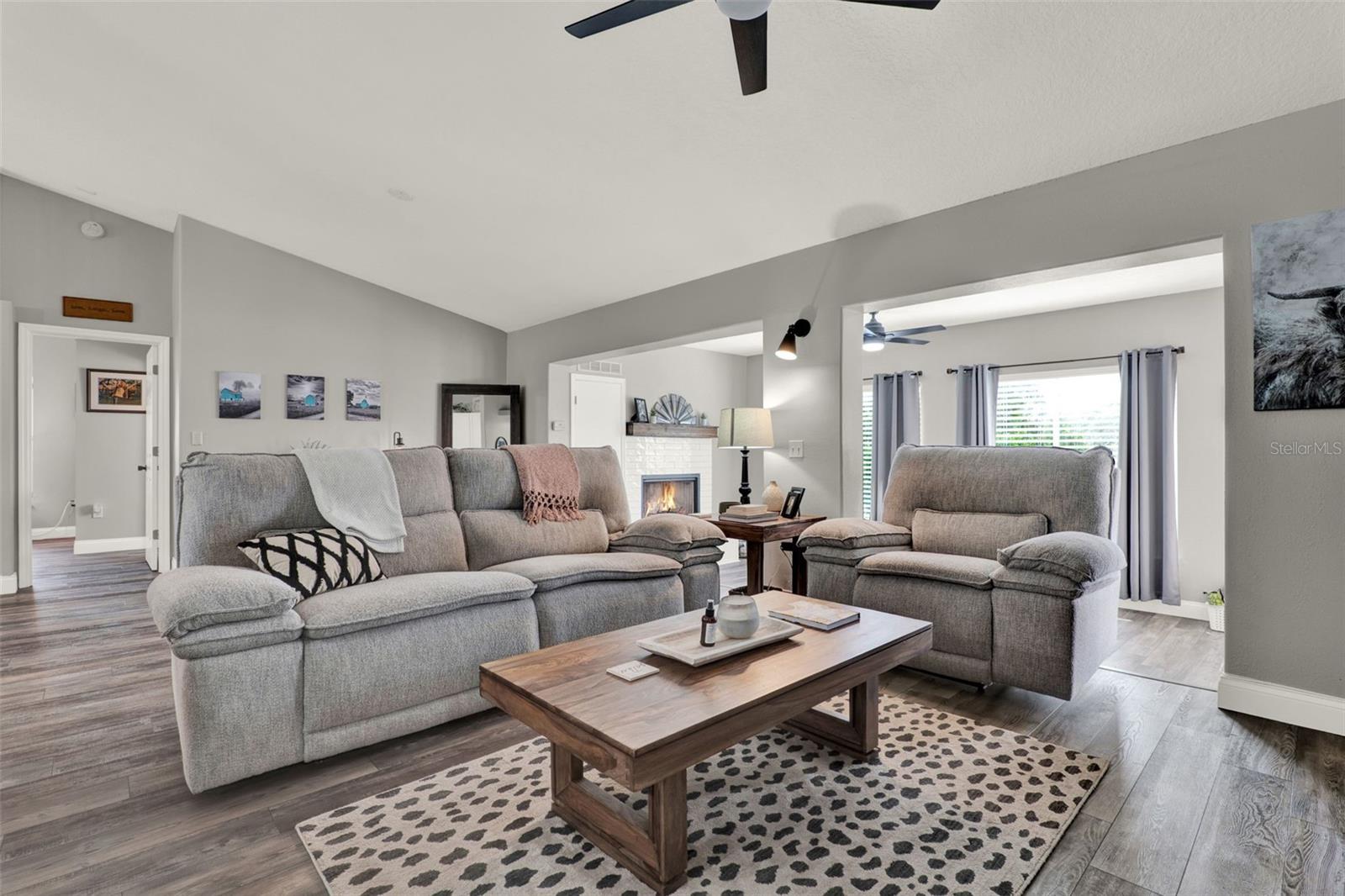 Image 11 of 58 For 341 Pine Shadow Lane