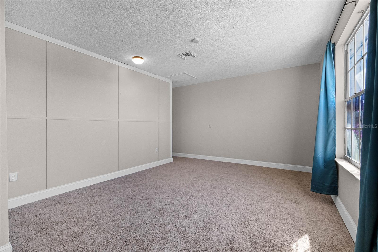 Image 18 of 21 For 4751 Deer Run Road