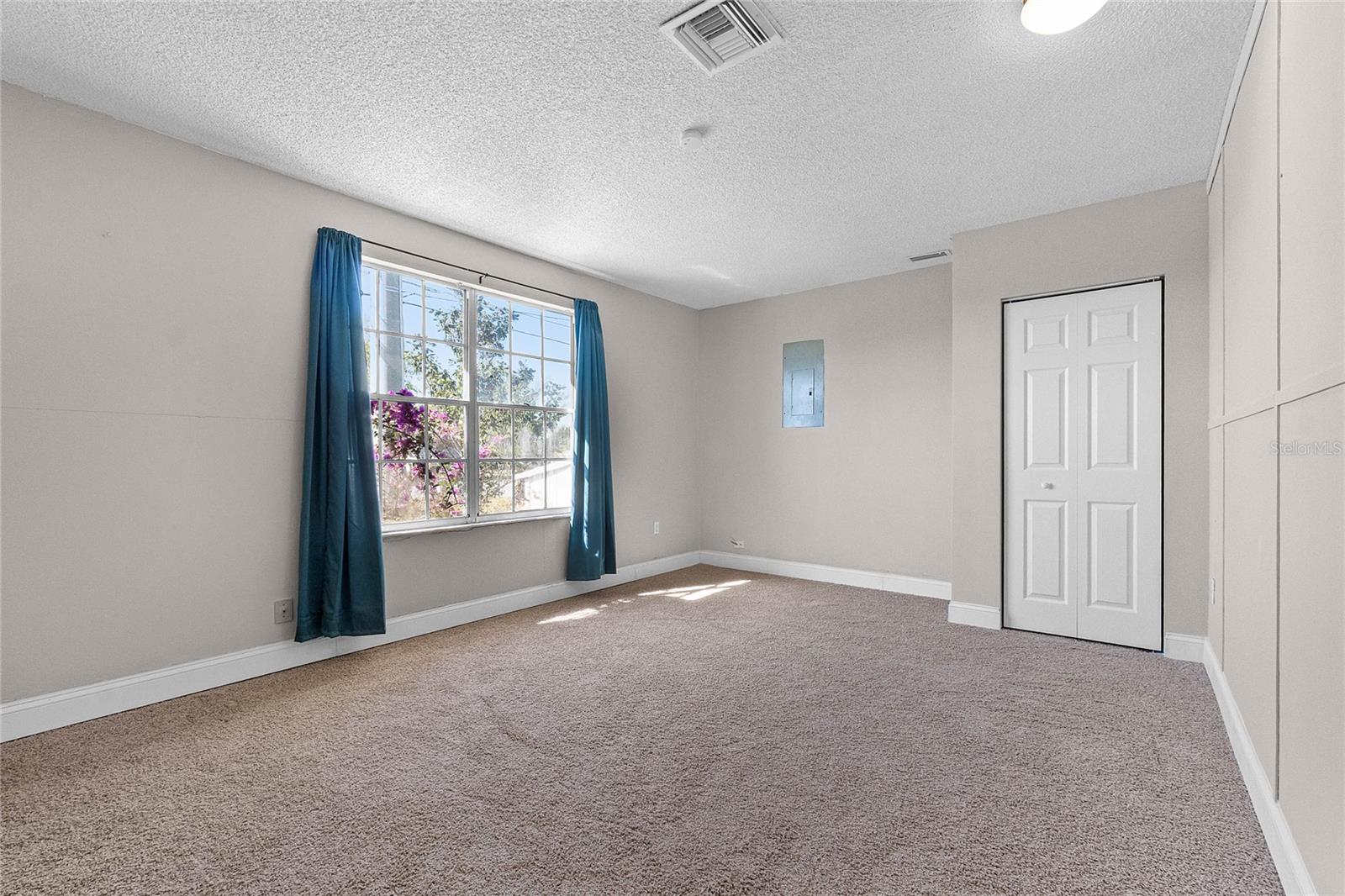 Image 19 of 21 For 4751 Deer Run Road