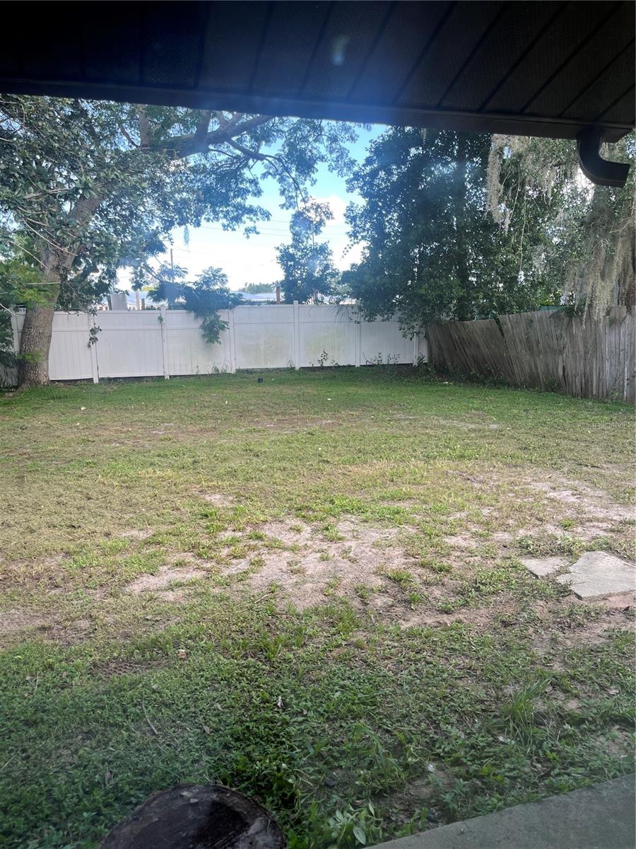 Image 17 of 19 For 1585 Triangle Drive