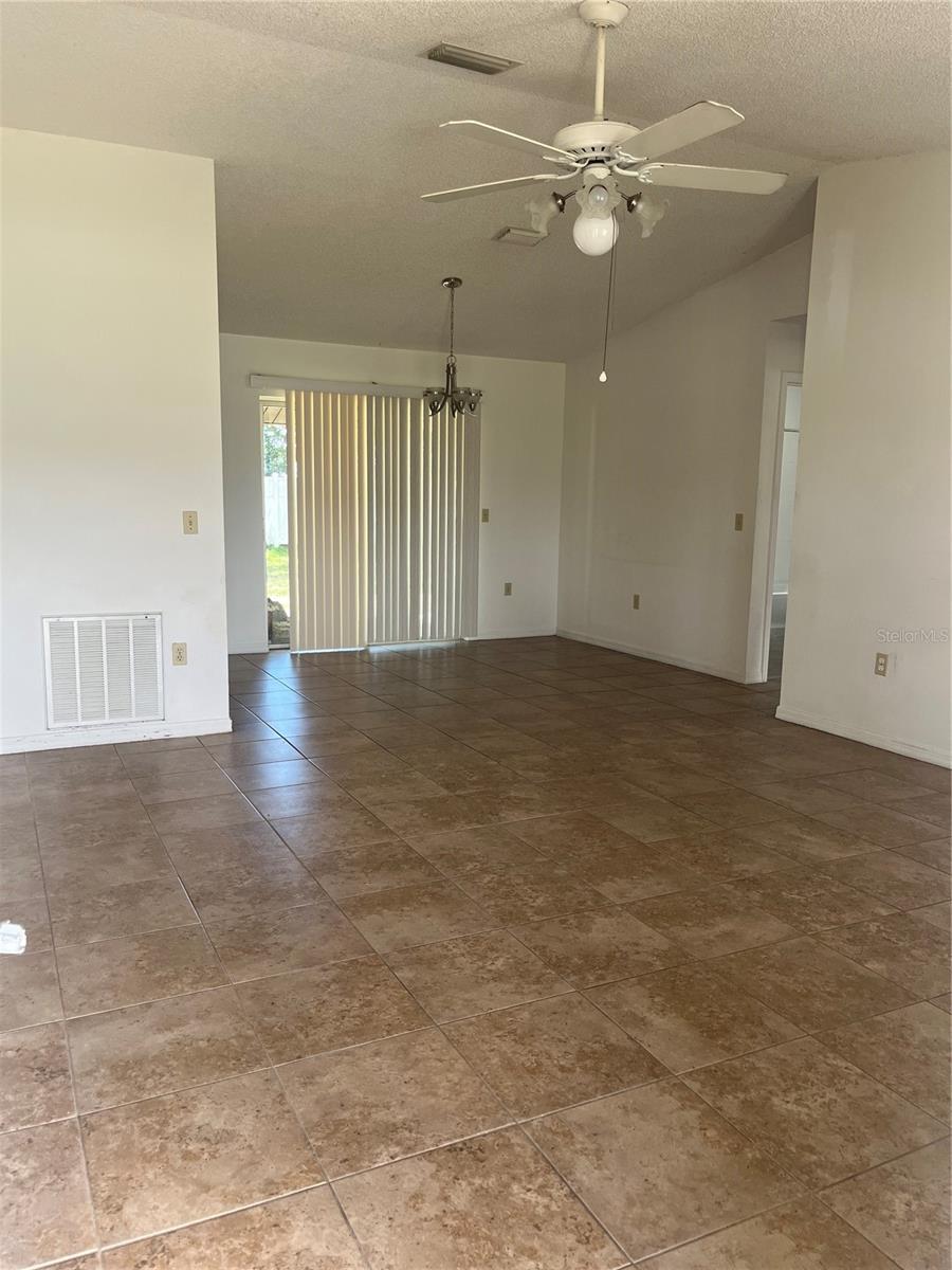 Image 2 of 19 For 1585 Triangle Drive