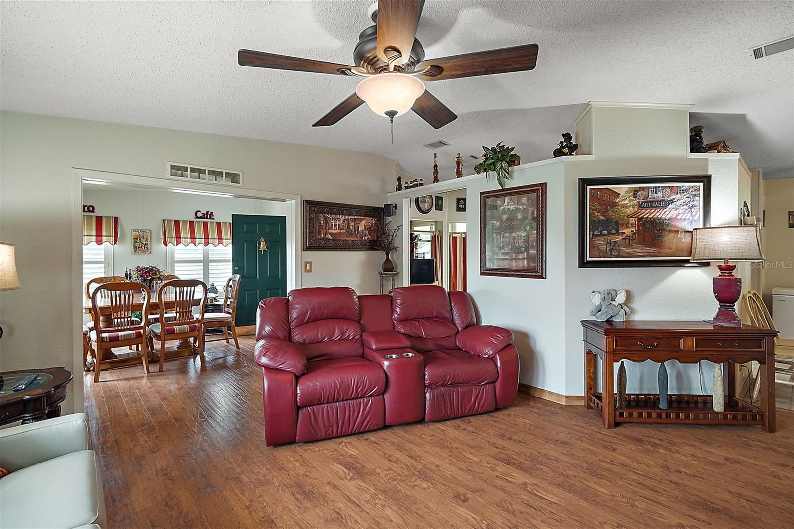 Image 4 of 14 For 16582 96th Court