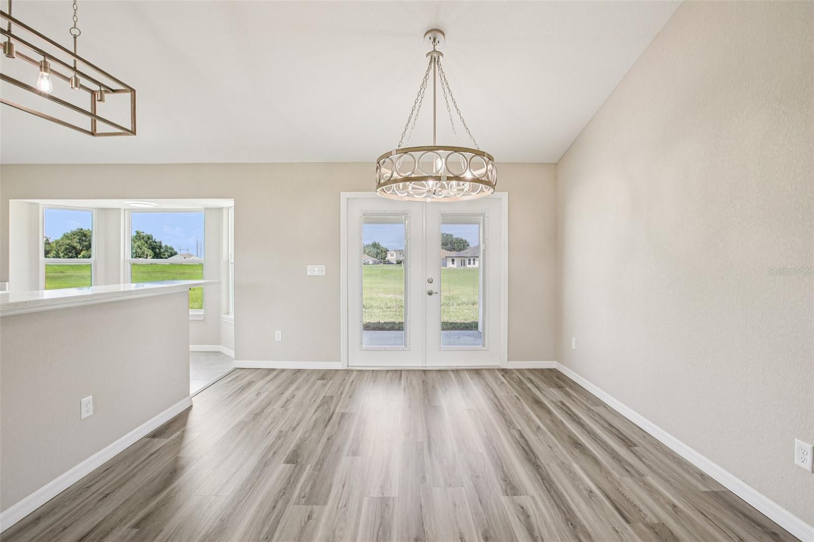 Image 12 of 44 For 2660 75th Boulevard