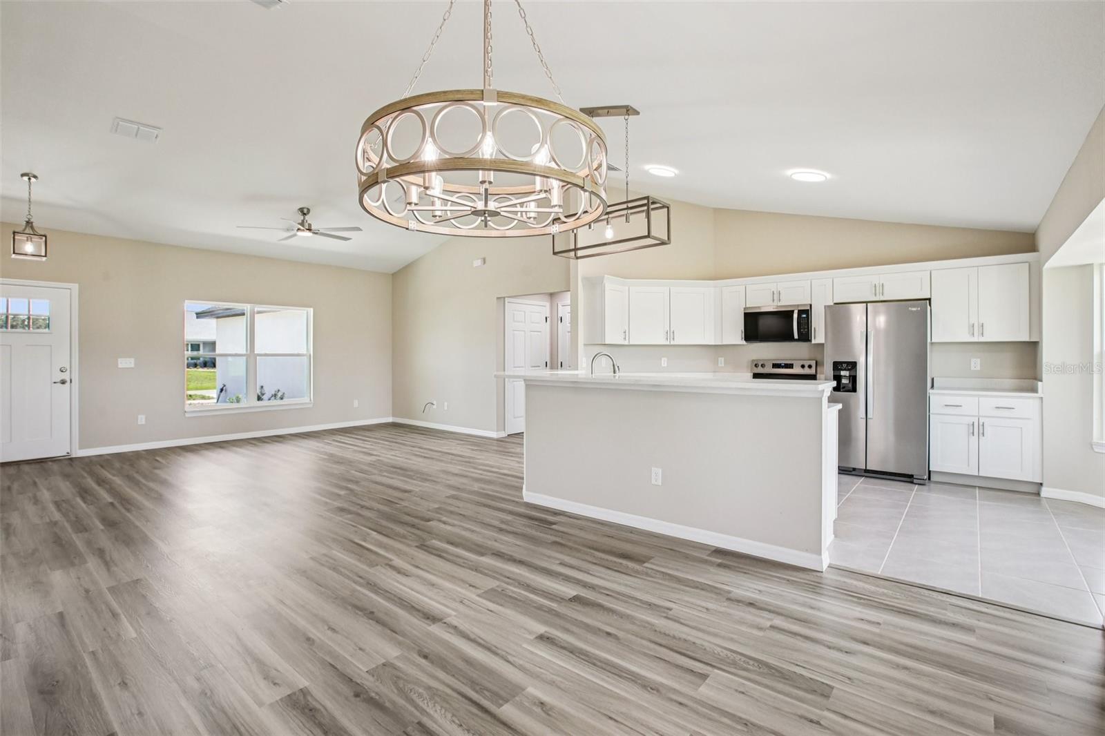 Image 13 of 44 For 2660 75th Boulevard