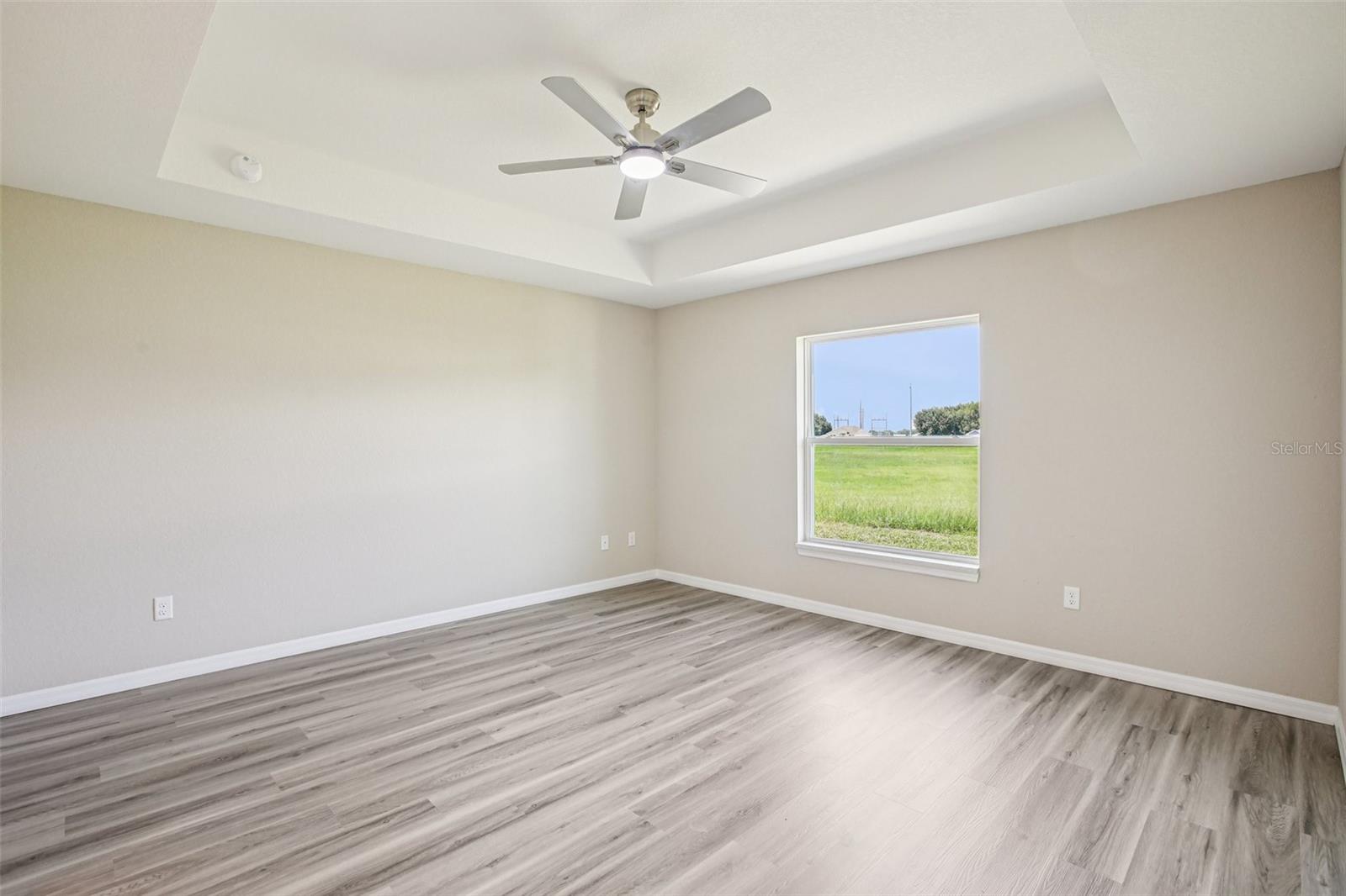 Image 27 of 44 For 2660 75th Boulevard