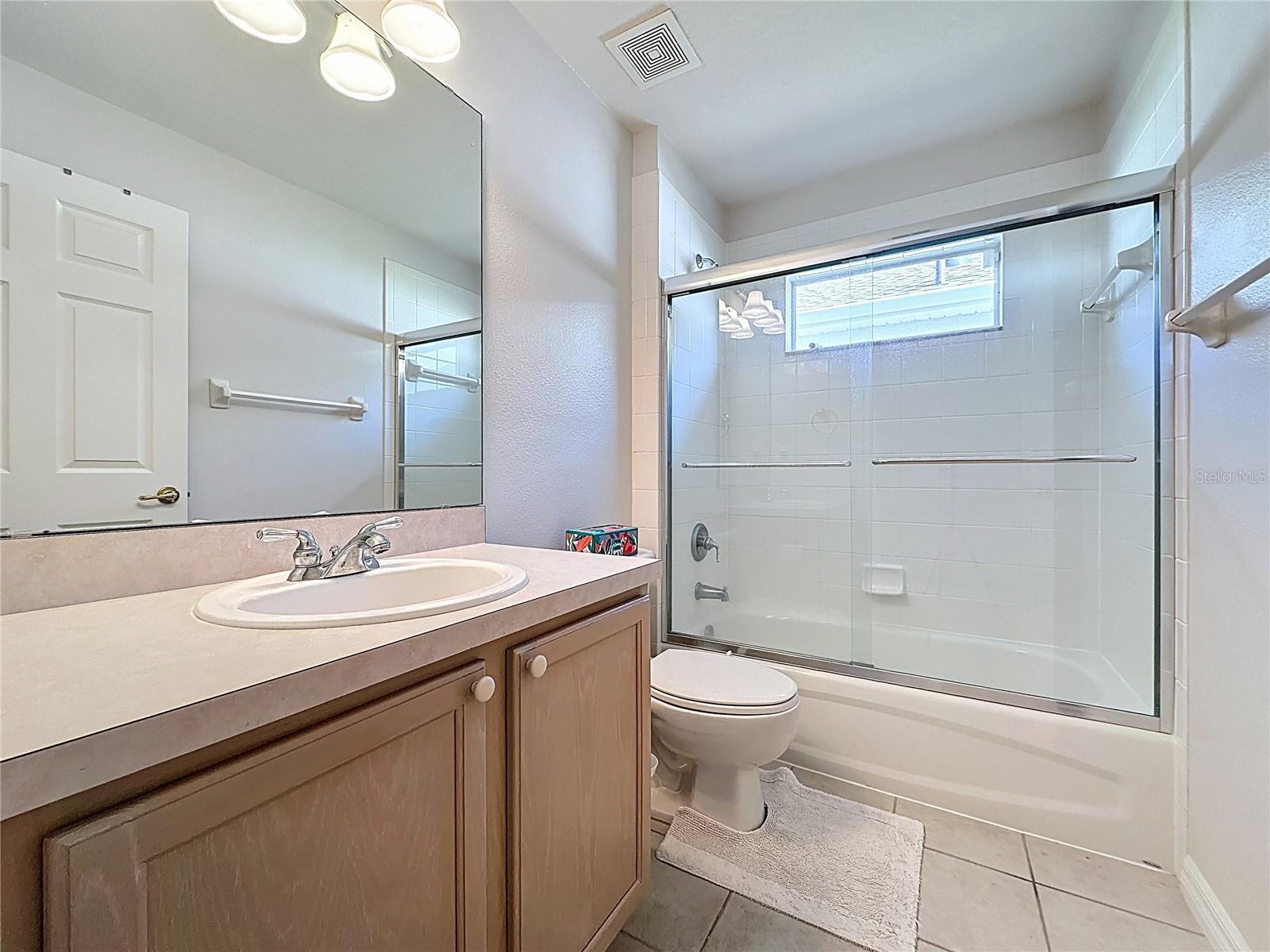 Image 20 of 76 For 2292 Edmonton Court