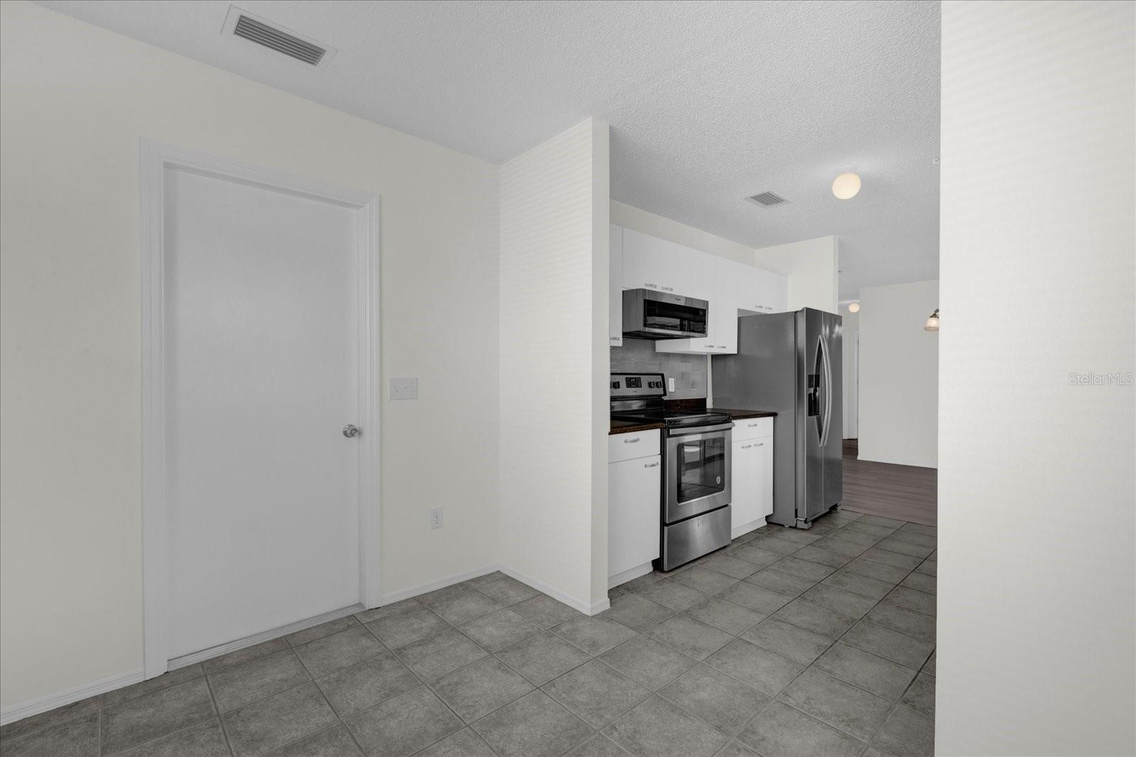 Image 15 of 30 For 231 Juarez Way