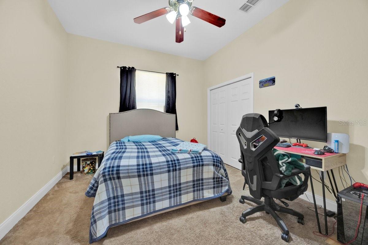 Image 10 of 37 For 832 Ashton Oaks Circle