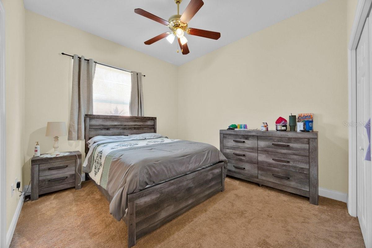 Image 11 of 37 For 832 Ashton Oaks Circle