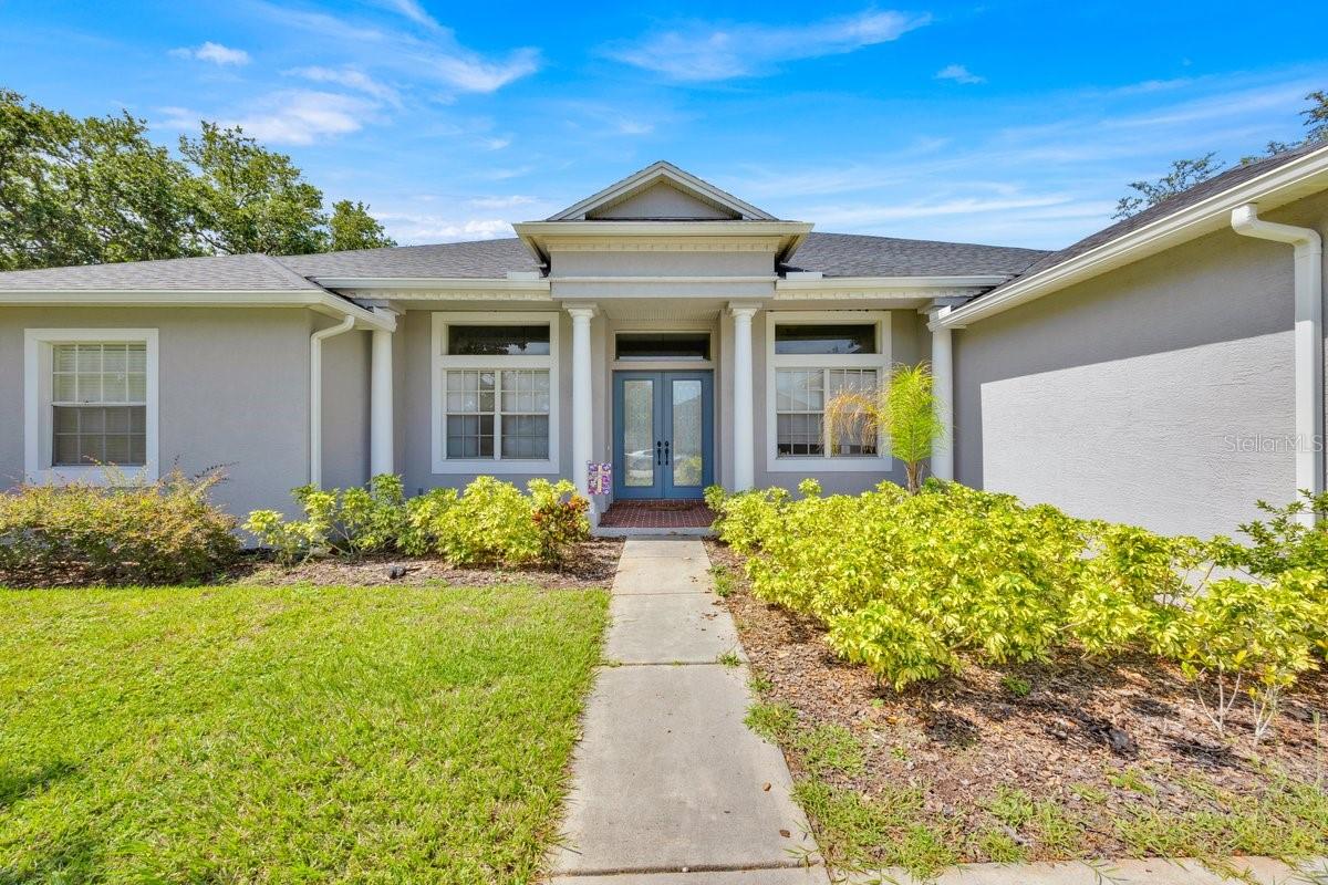 Image 2 of 37 For 832 Ashton Oaks Circle