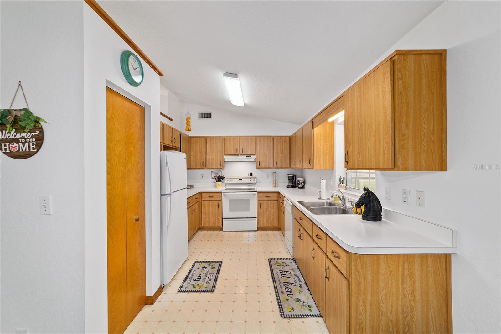 Image 11 of 42 For 11793 74th Terrace