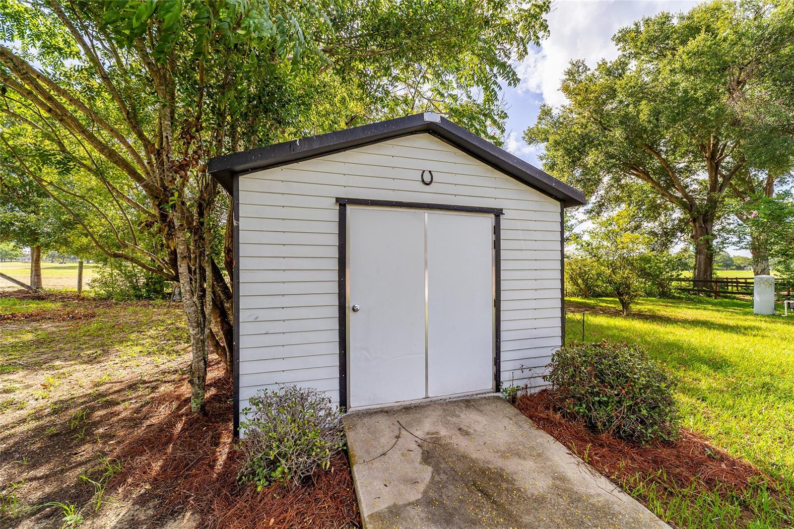 Image 32 of 42 For 11793 74th Terrace