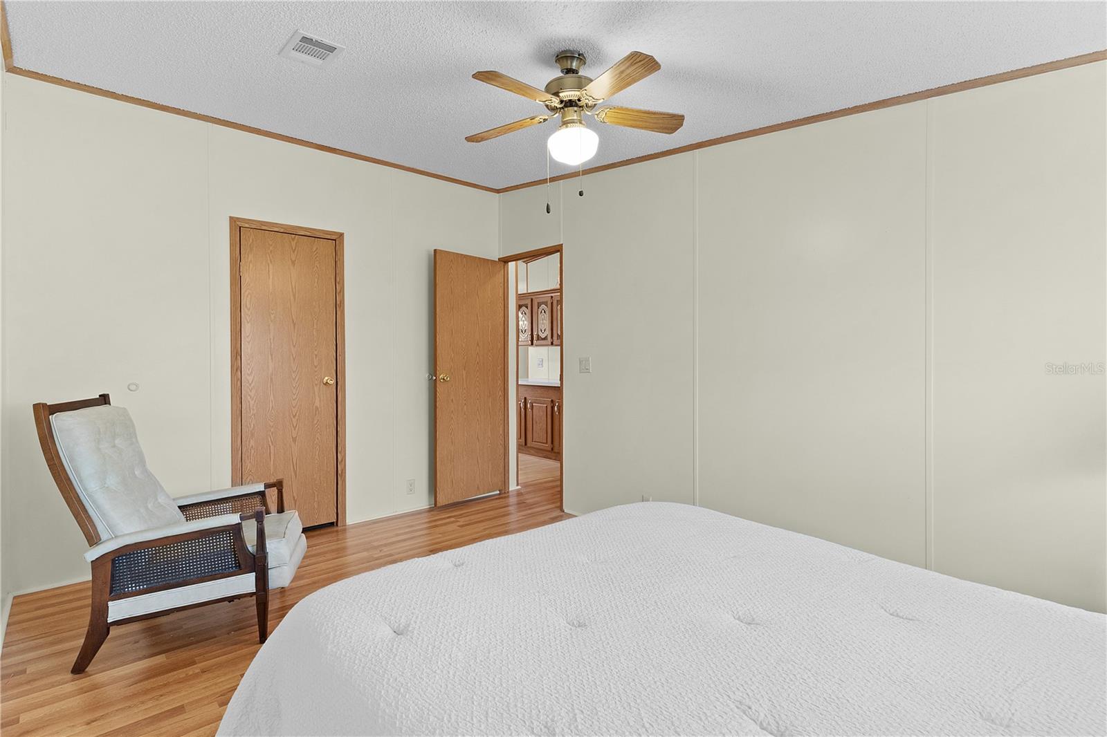Image 30 of 58 For 16 Riverview Drive
