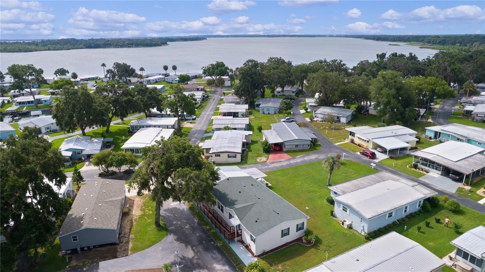 Image 46 of 58 For 16 Riverview Drive