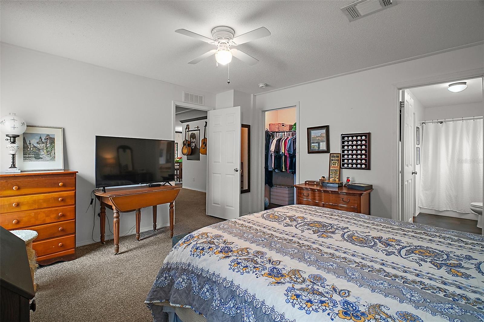 Image 17 of 28 For 2551 Cayman Circle R