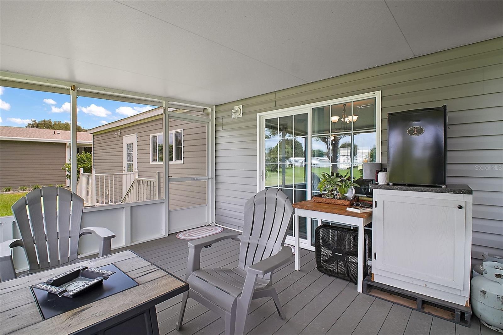Image 22 of 28 For 2551 Cayman Circle R