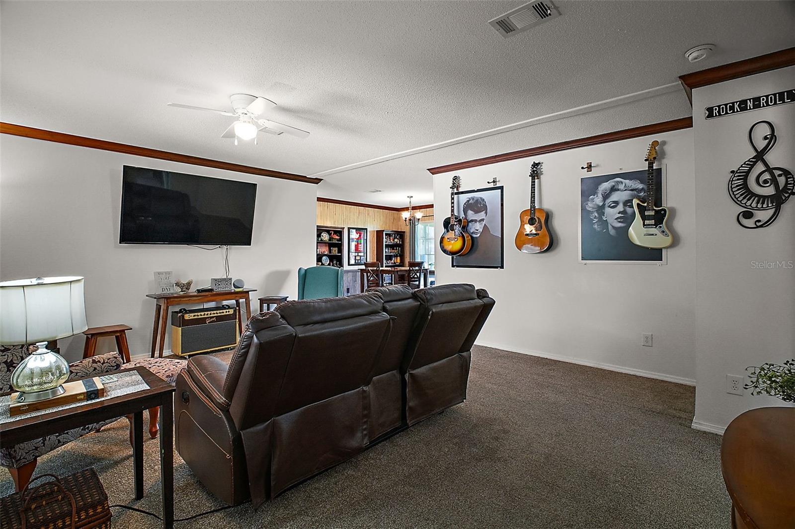 Image 6 of 28 For 2551 Cayman Circle R