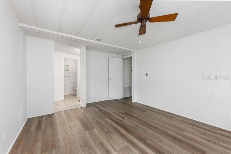 Image 12 of 36 For 17324 Palm Drive