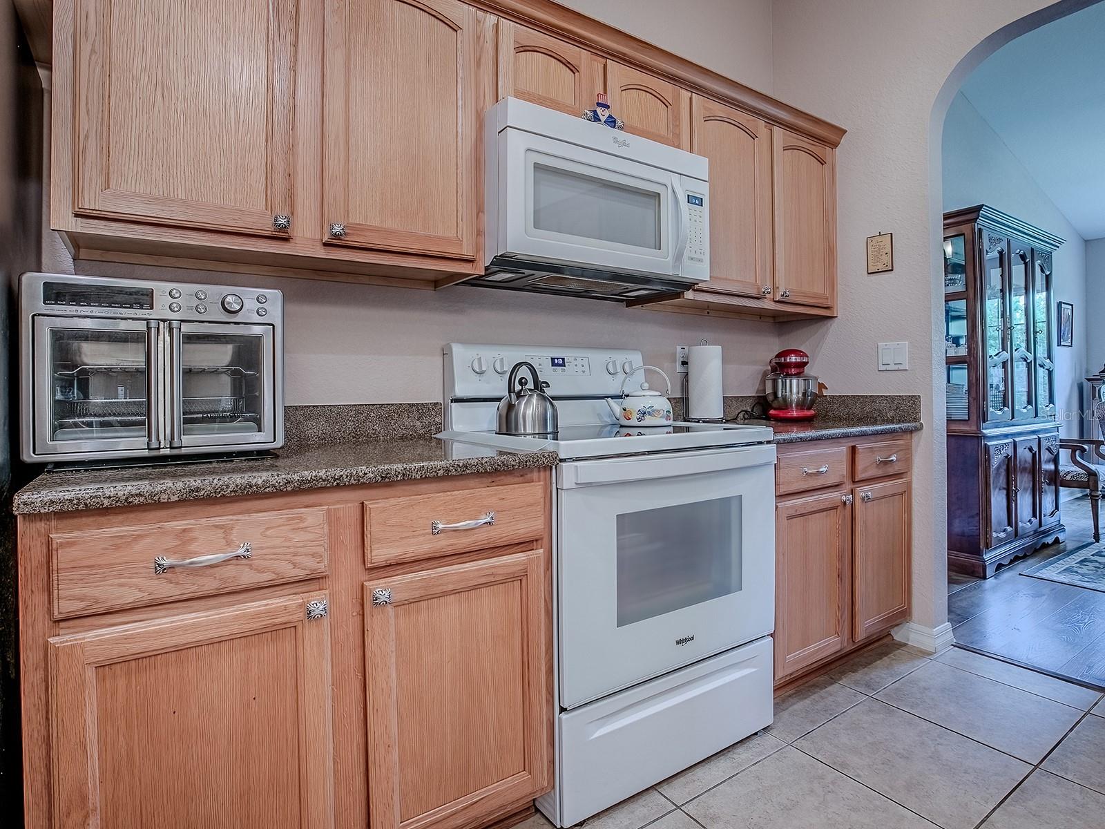 Image 8 of 100 For 10952 169th Place