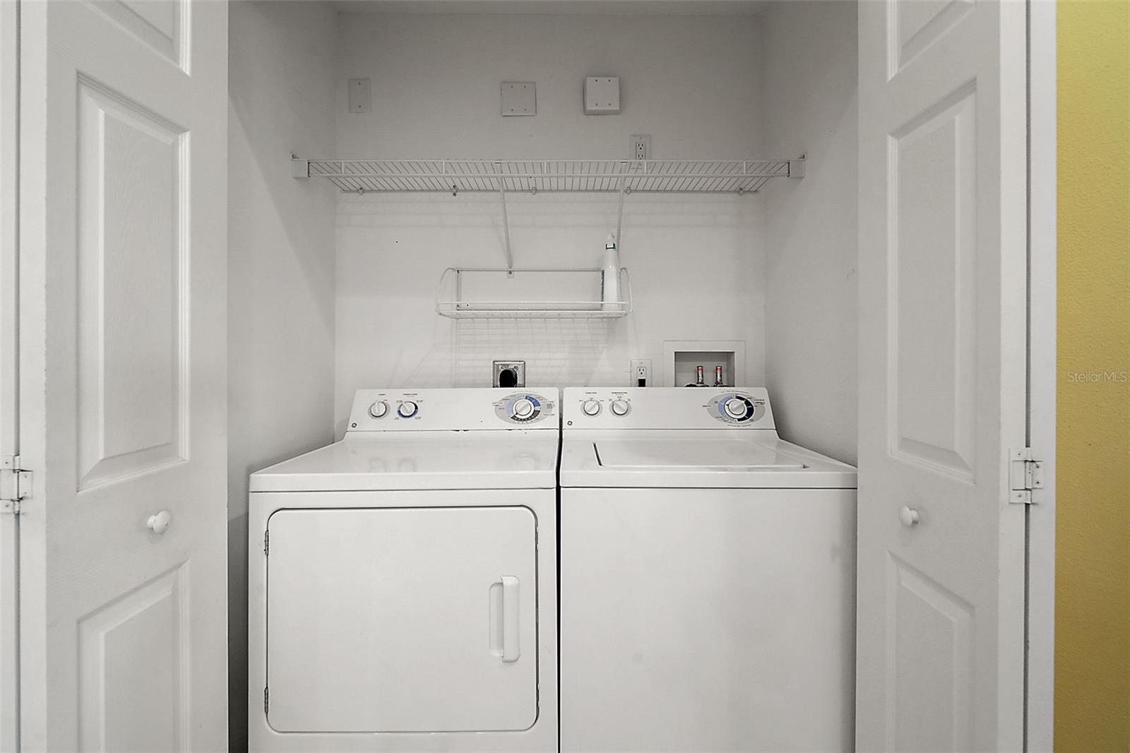 Image 23 of 33 For 5368 Compass Point 202