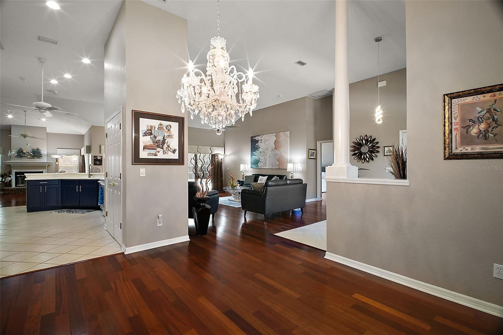 Image 13 of 48 For 1720 Edgewater Drive