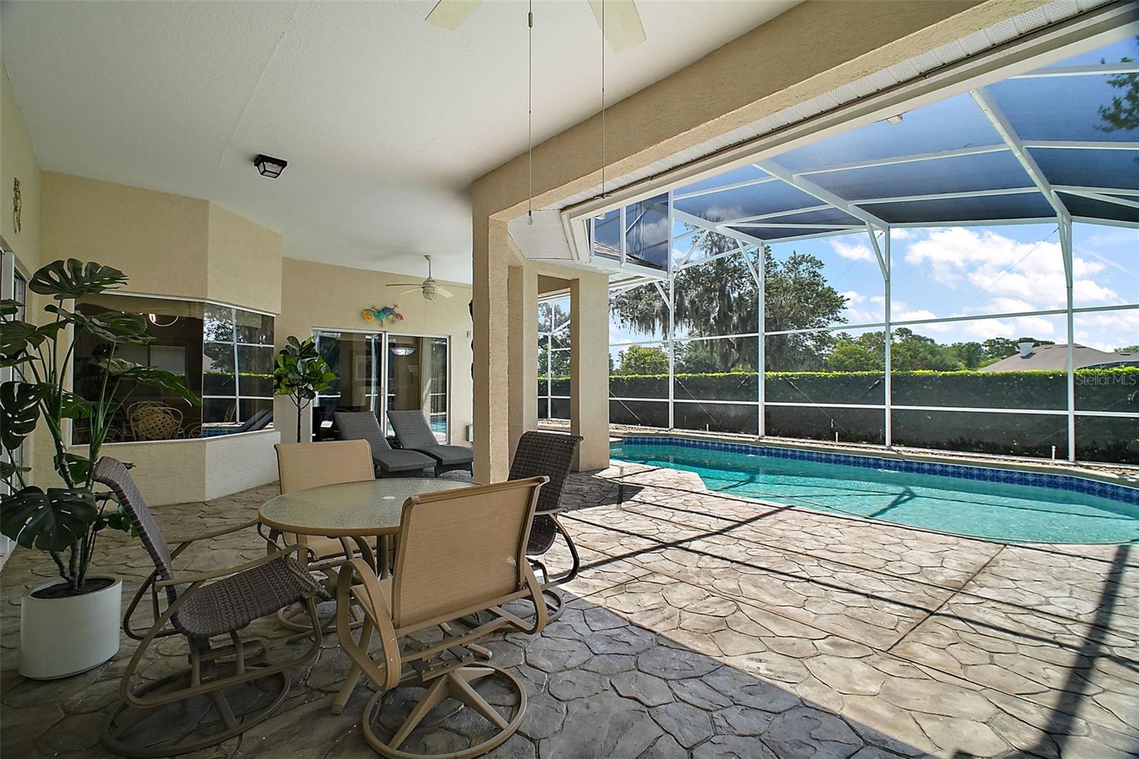 Image 34 of 48 For 1720 Edgewater Drive